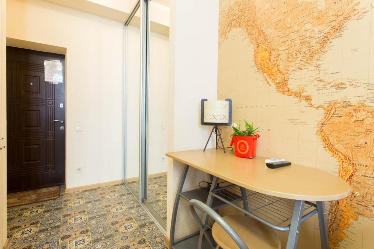 New Studio In The Center - Korolenka Str. 25/62 Apartment Kharkov Luaran gambar